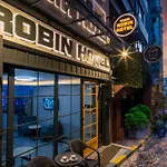 Robin Hotel