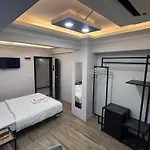 Biglife Hotel