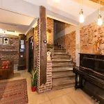 Double Dd Hotel