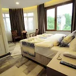 Hotel Guler Palas Vefa