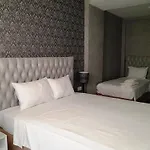 Hotel Serife Hanim Konagi