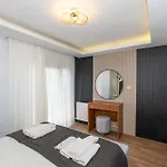 T-Square Residence