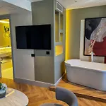 The Wings Hotels Pera