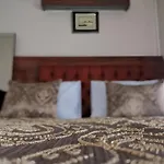 Grey Apartments & Suites - Old City