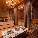Stone Inn Galata