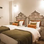 Oriella Hotel