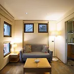Deris Bosphorus Lodge Apartments