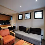 Deris Bosphorus Lodge Apartments