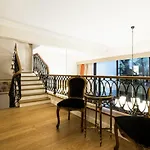 Amazing Triplex Apartment By Deniz Suites