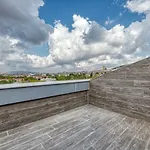Grisverde Suites Hotel