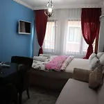 Pera Residence