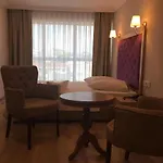 Cadde Suite Bakirkoey