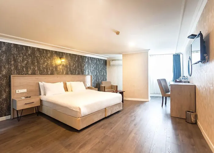 Marina Park Hotel