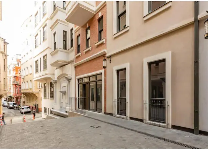 Istanbul Taksim 360 Luxury Apartment