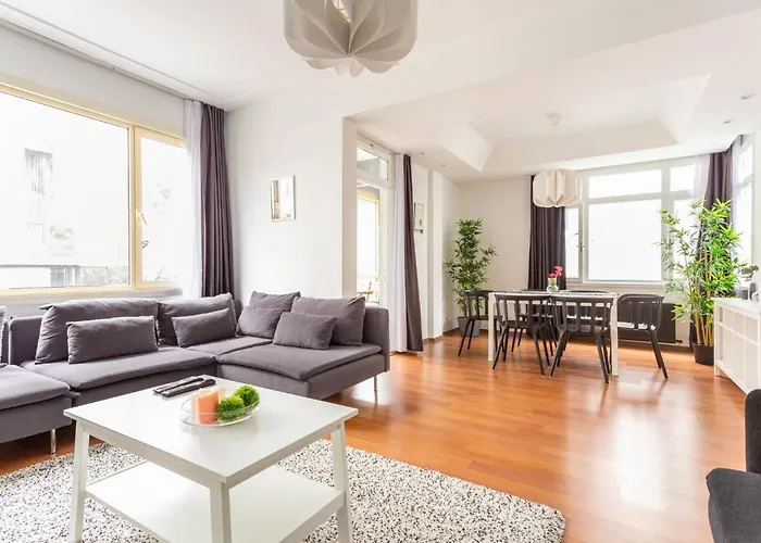 Exquisite Flat Near Bagdat Street In Kadikoy