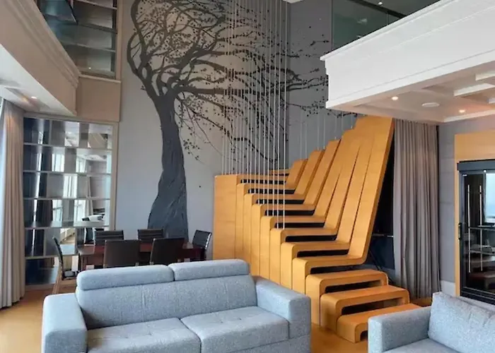 Aykac Residence