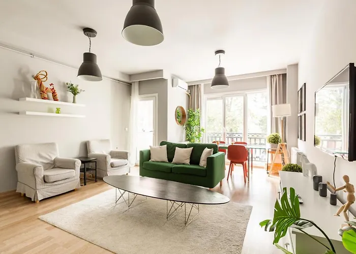 Dreamy And Centrally Located Flat In Besiktas