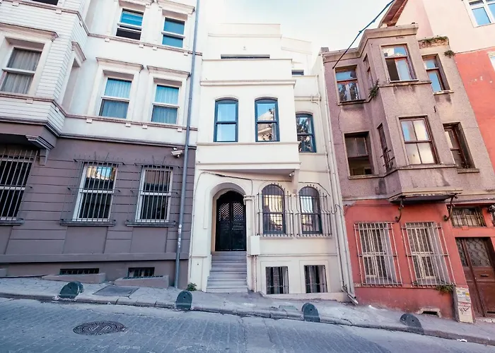 Homie Suites - Newly-Constructed Modern Design Apartments In Beyoglu