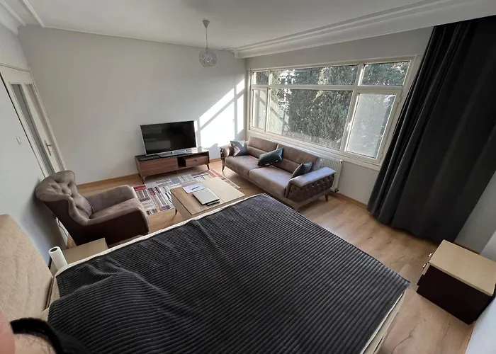 Private Room In Shared Apartment
