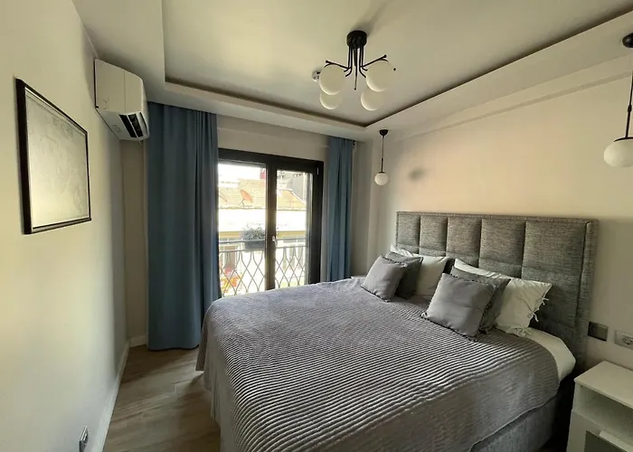 Myfair Apartment