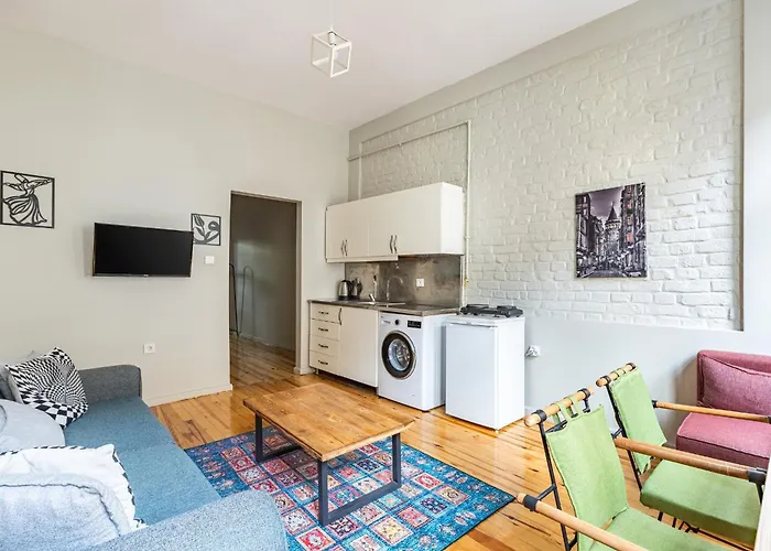 Pin Exclusive 1 Bd Taksim A3