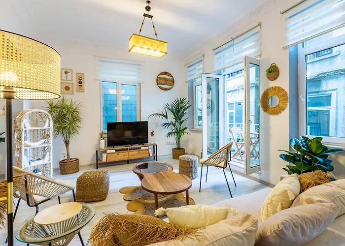 Exceptional Flat 1 Min To Metro & Galata Tower
