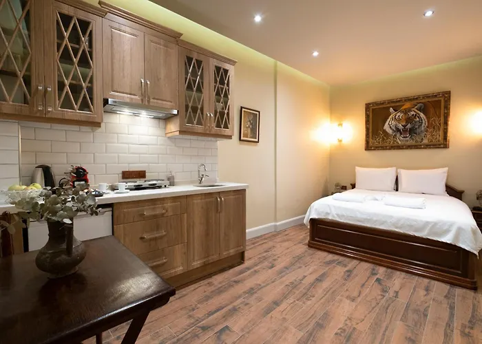 Level Suites