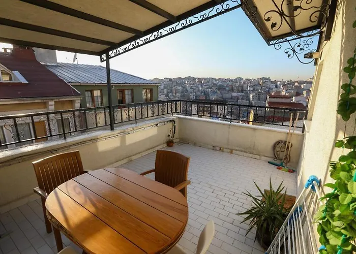 Magnolia Suites