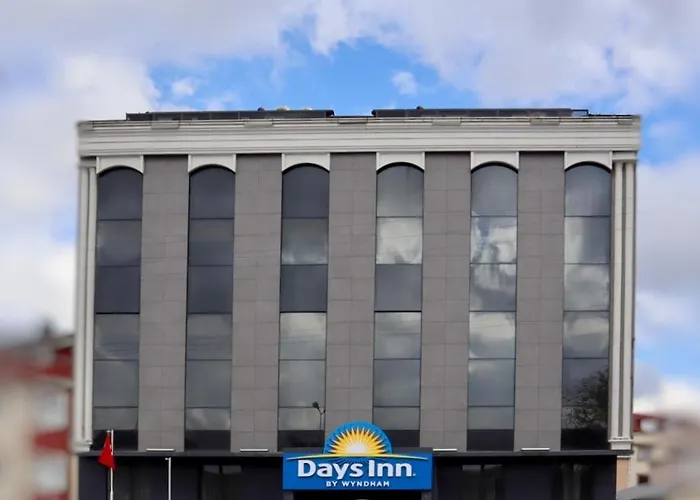 Days Inn By Wyndham Istanbul Arnavutkoy