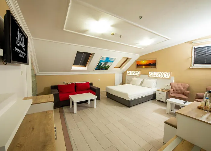 Grand Vatan Hotel