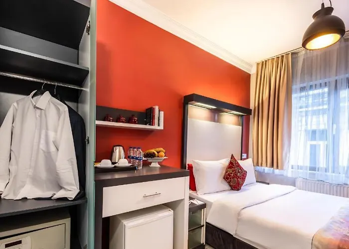 The Suite Hotel Platine