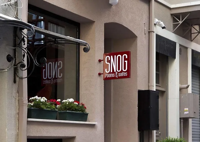 Snog Rooms & Suites