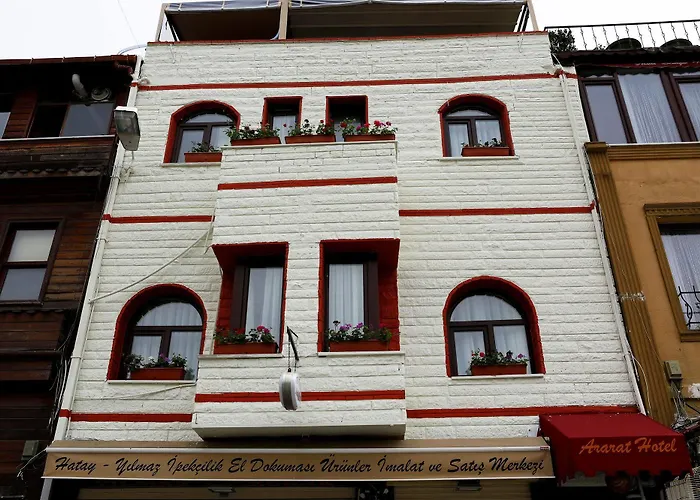 Ararat Hotel