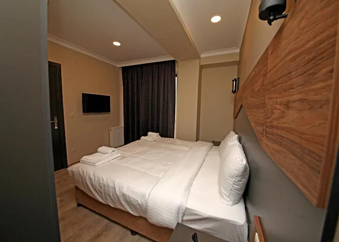 Corner Suite