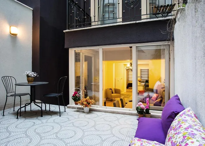 Deniz Suites