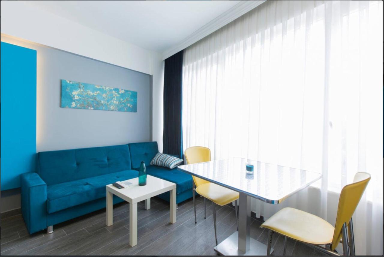 Blue Aparthotel *