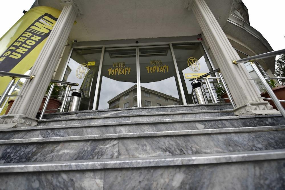 Hotel Topkapi 3*