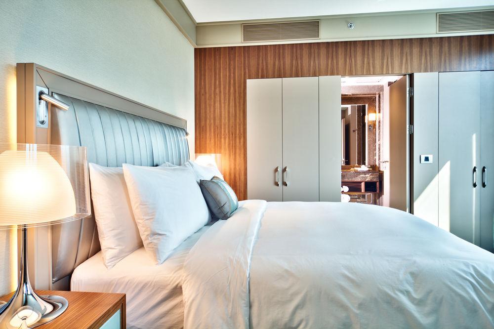 Hotel Renaissance Polat Bosphorus 5*
