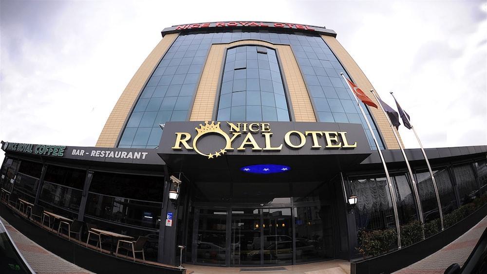 Royal Hotel 3*