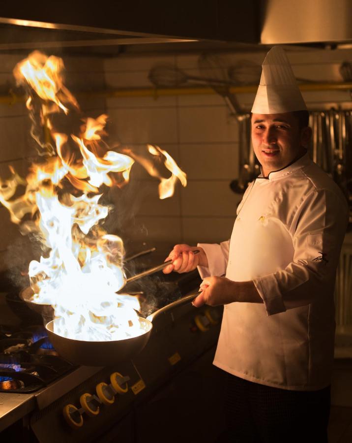 Metropolitan Taksim Hotel Istanbul
