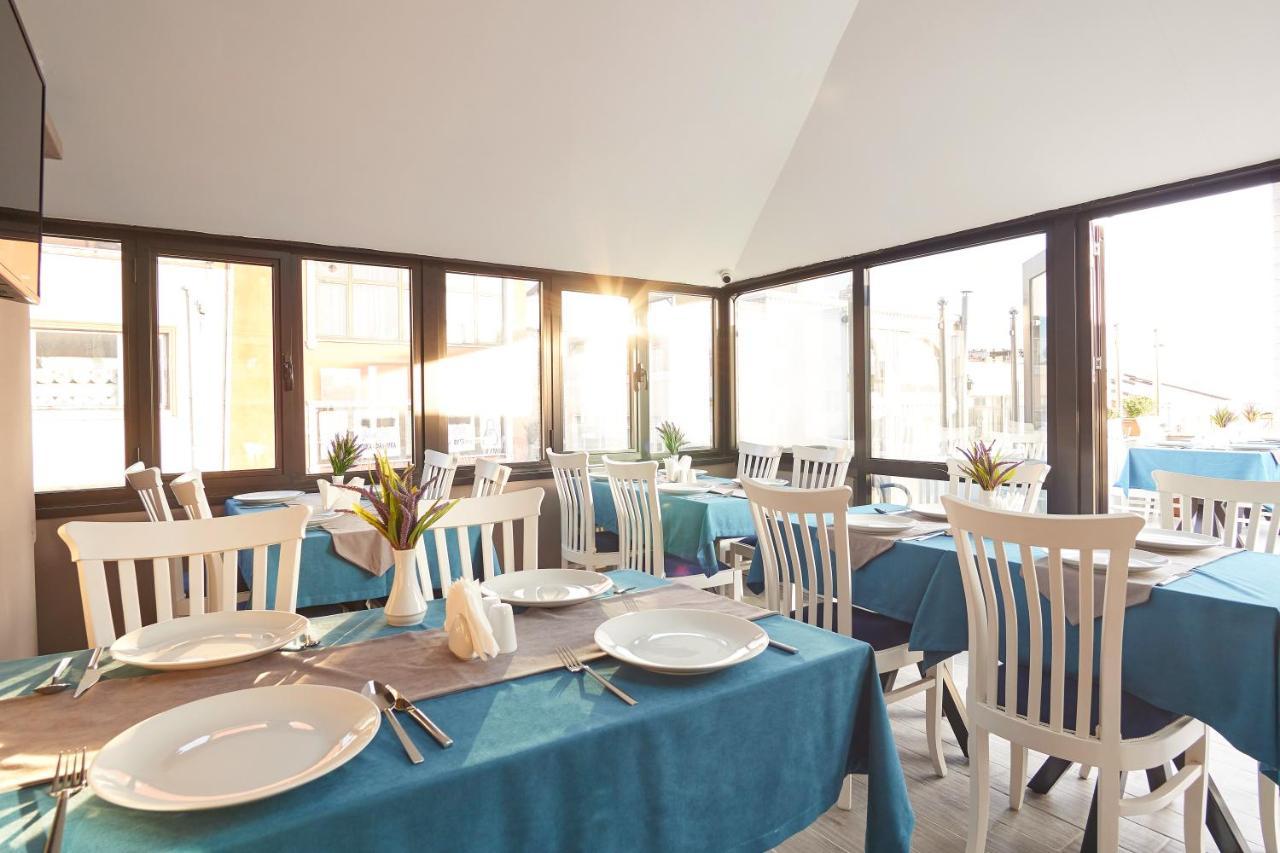 Hotel Renzo