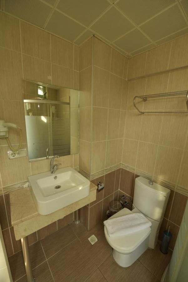 Otel Omega Luxx