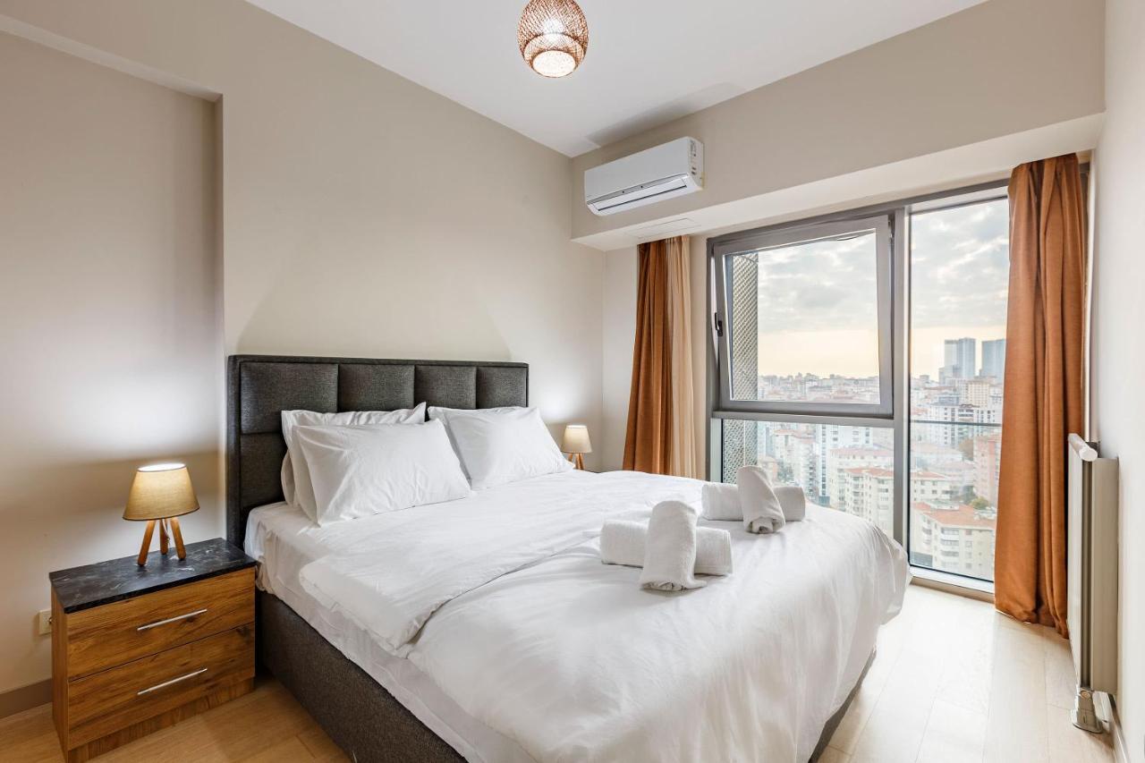 Modern Apartment With Fantastic City Near Kadikoy Istanbul