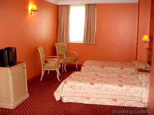 Hotel Grand Medya