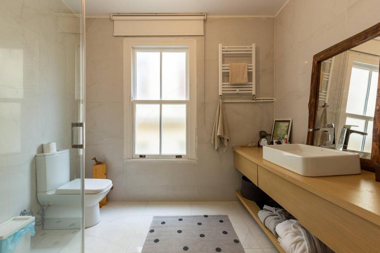Renovated At The Heart Of With Huge Terrace *