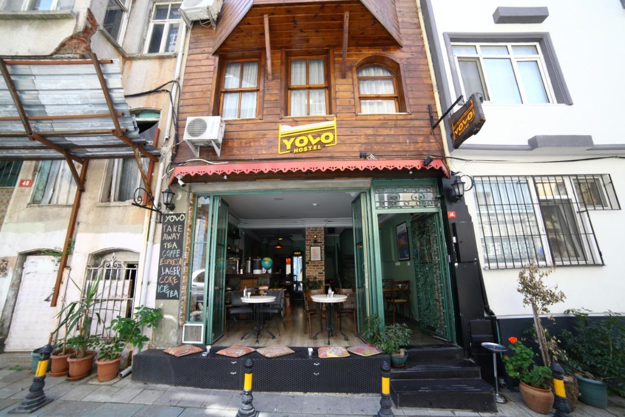 Hostel Yolo *