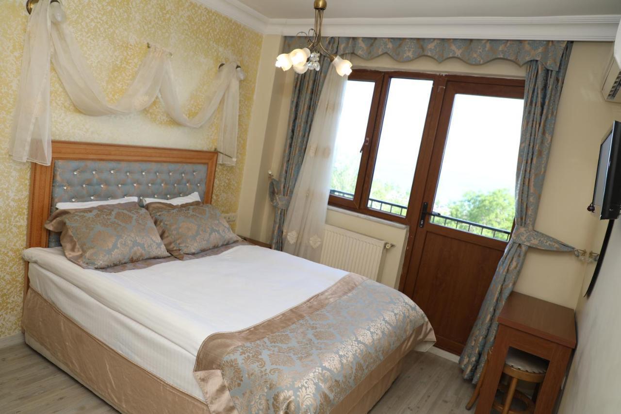 Seahouse Suites 3*
