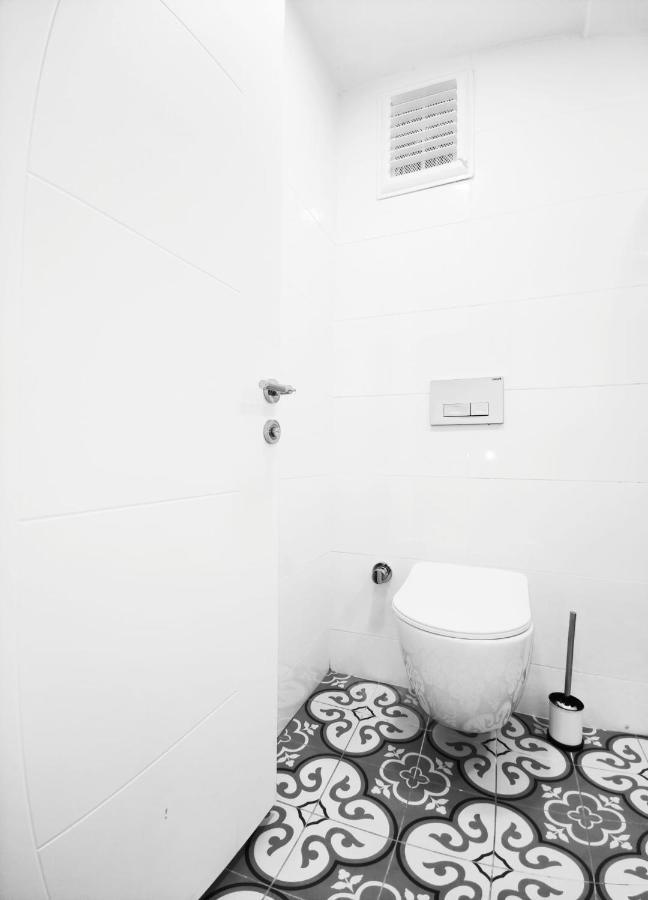 Intimate Studio Basilica Cistern *