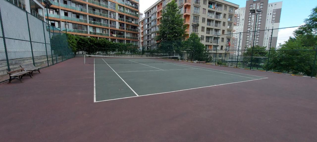 Beylikduzu Huzurlu Aile Yasam Sitesi Ful Donanimli Ev