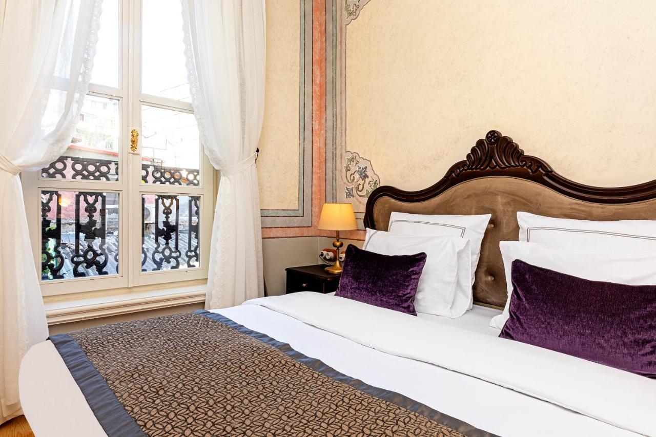 Meroddi Barnathan Hotel
